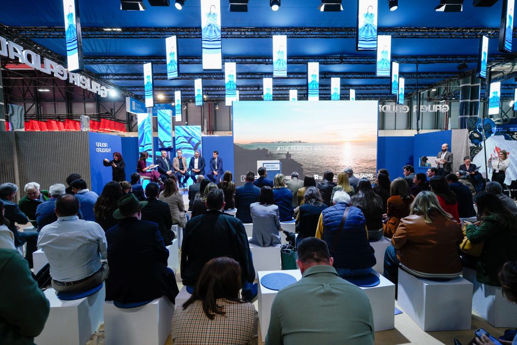 Fitur 2016 - 2026 (2)